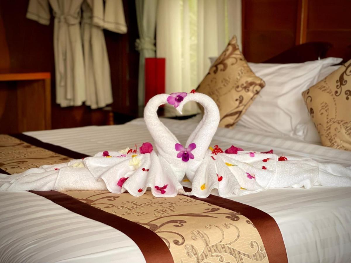 Lodge Moni Essara كامبوت المظهر الخارجي الصورة